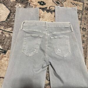 MOTHER “THE RASCAL ANKLE SNIPPET”
“Sexy Just Walkel Into Town”